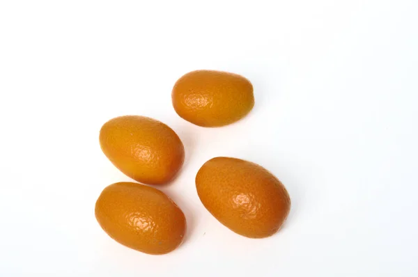 Kumquat Bílém Pozadí Stock Obrázky