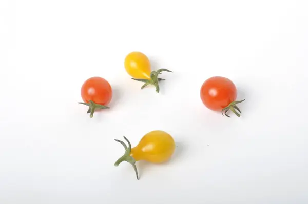 白い背景のトマト ロイヤリティフリーのストック画像