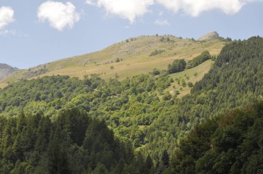 Valloire yakınlarında Savoy Dağı manzarası.