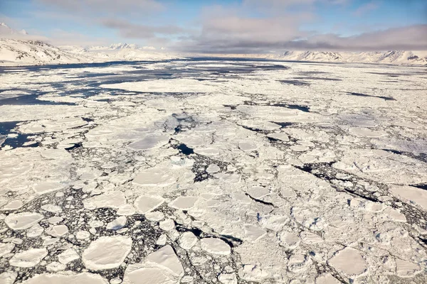 Doğu Grönland Daki Kıyı Buz Sahasının Havadan Görünüşü — Stok fotoğraf