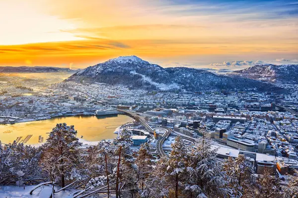 Vista Incrível Bergen Floyen Início Manhã Inverno Noruega Imagens Royalty-Free