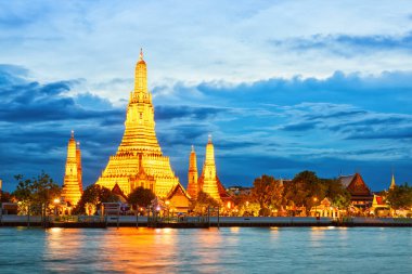 Wat Arun Tapınağı, Şafak Tapınağı Alacakaranlıkta, Bangkok, Tayland