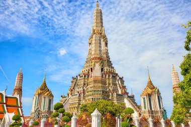 Wat Arun Ratchawararam Ratchawaramahawihan, Tayland Bangkok 'taki Şafak Tapınağı