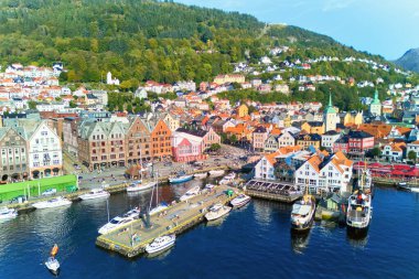 Liman ve eski rıhtım manzarası, Bergen, Norveç