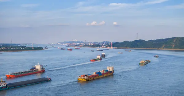 Upptagen Yangtze Flod Vatten Transport Scen Skymningen Jiujiang Vatten Område Stockfoto