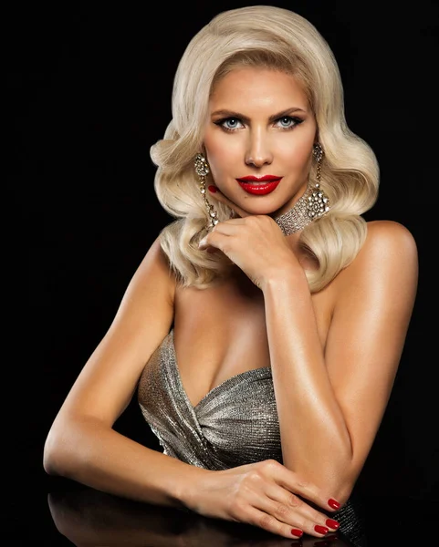 Sexy Blondes Mädchen Mit Roten Lippen Make Schönheitsmodel Mit Blonder — Stockfoto
