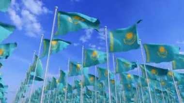 Kazakistan bayrakları mavi gökyüzüne karşı rüzgarda dalgalanıyor. Rüzgarda Dalgalanan Kazakistan Bayrakları. Ulusal Bayraklar gökyüzünün arka planında gururla dalgalanıyor. 3B Hazırlama.