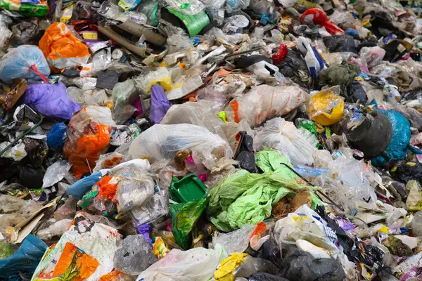 回收的塑料回收材料 图库图片