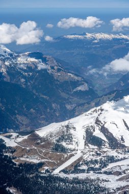 Jungfraujoch ve UNESCO Dünya Mirası 'nın nefes kesici manzarası - Aletsch Buzulu