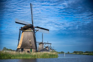 Unesco Werelderfgoed Kinderdijk Molens, Rotterdam, Hollanda Kinderdijk 'teki Antik Yel Değirmenleri
