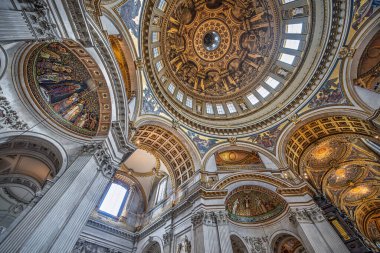 St. Paul 'un Büyük İç Çatı