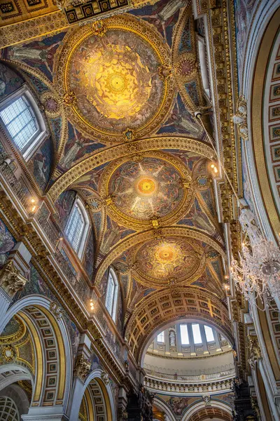 St. Paul Katedrali: İçsel Görkem