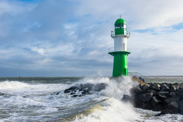 Mol Aan Oostzee Tijdens Storm Eunice Warnemuende Duitsland — Stockfoto