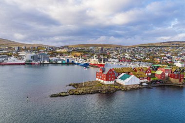 Faroe Adaları 'ndaki Torshavn şehrinin manzarası.