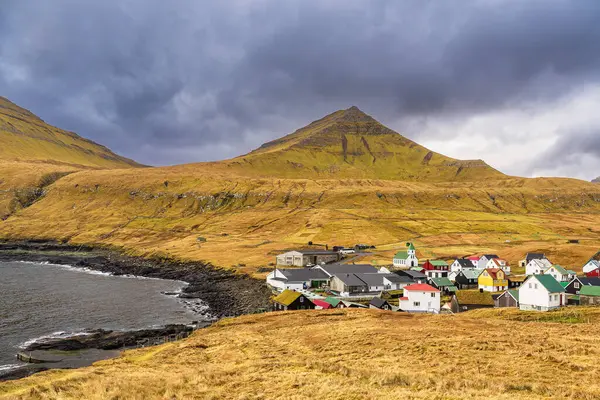 Dorf Gjogv Auf Der Färöer Insel Eysturoy lizenzfreie Stockbilder