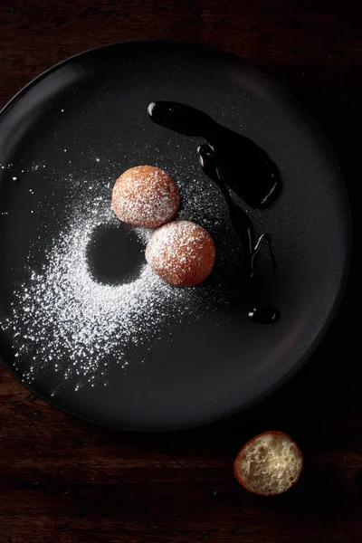 Balls Freshly Baked Homemade Cottage Cheese Doughnuts Chocolate Sauce Sprinkled — Foto de Stock