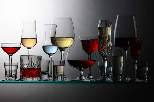 Various Alcoholic Drinks Bar Glass Shelves — Stockfoto