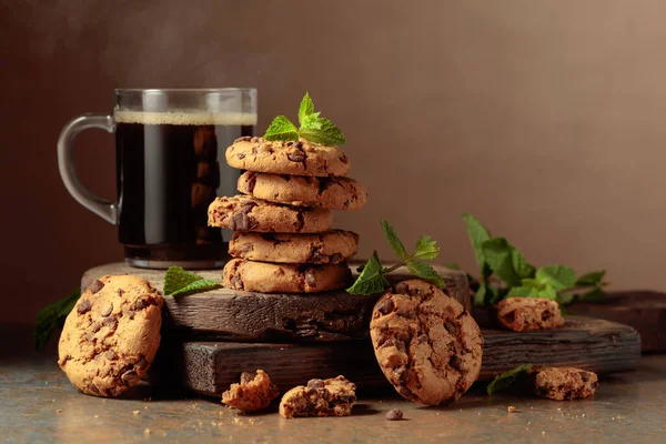 Freshly Baked Chocolate Cookies Mint Cup Black Coffee Rustic Brown — Fotografia de Stock