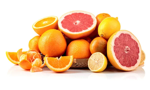 柑橘類は白地に孤立している 提示オレンジ グレープフルーツ レモン みかんです — ストック写真