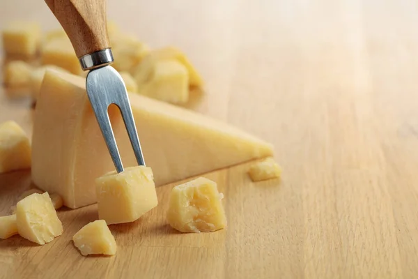 Parmesan Cheese Fork Wooden Cutting Board —  Fotos de Stock