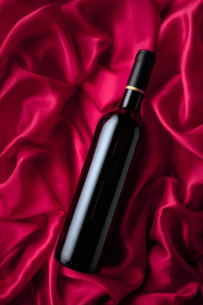 Bottle Red Wine Satin Background Top View —  Fotos de Stock