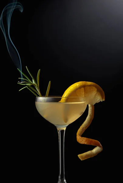 Limoncello Glass Sweet Italian Lemon Liqueur Traditional Strong Alcoholic Drink — Stock Photo, Image