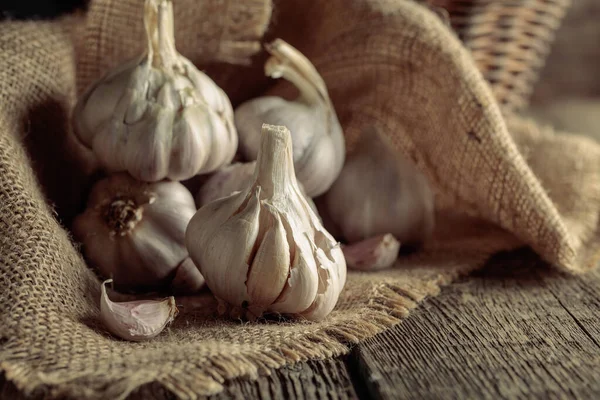 Garlic Bulbs Old Wooden Table — Photo