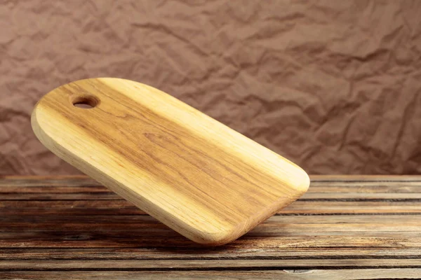 Cutting Board Falling Old Wooden Table Food Preparation Culinary Background — Foto de Stock