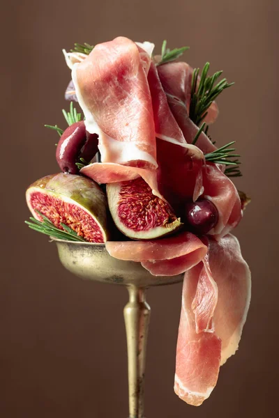 Prosciutto Figs Rosemary Olives Brown Background — Stock Photo, Image