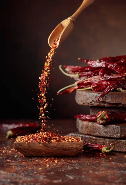 Chilli Flakes Poured Wooden Dish Chilli Flakes Dried Chili Peppers — Stock Photo, Image