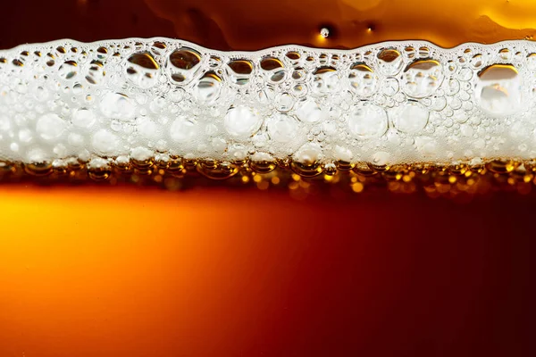 Bir Bardak Köpüklü Lezzetli Bira Yakın Plan Makro Çekim — Stok fotoğraf