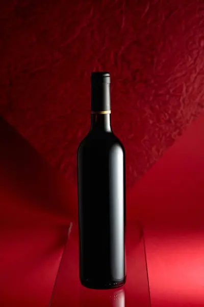 Bottle Red Wine Red Background — Stock Photo, Image