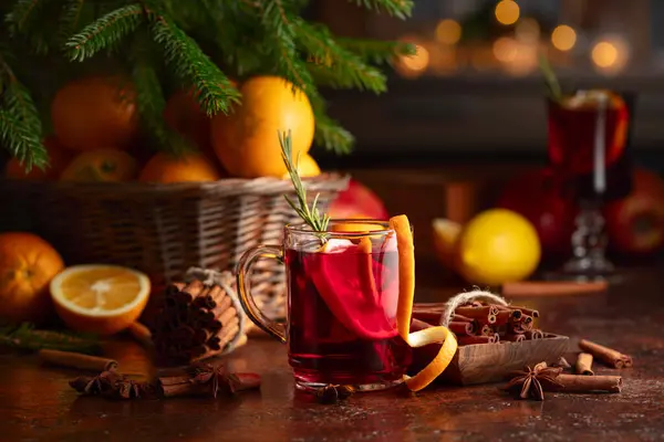 Hot Mulled Wine Citrus Cinnamon Anise Rosemary Christmas Mulled Red — Stock Photo, Image