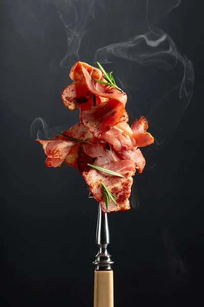 Hot Fried Bacon Slices Rosemary Fork Copy Space — Stock Photo, Image