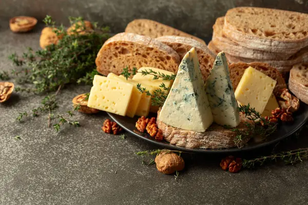 Cheese Bread Walnuts Thyme Stone Kitchen Table Copy Space — Stock Photo, Image