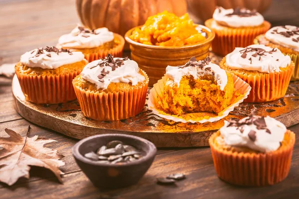 Spicy Pumpkin Muffins Cupcakes Cream Cheese Frosting — Stock Photo, Image