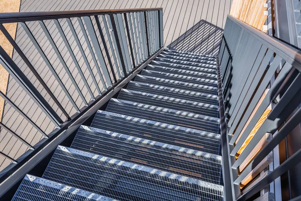 Modernes Design Metalltreppe Treppe Zum Brandschutz Mit Geländer — Stockfoto