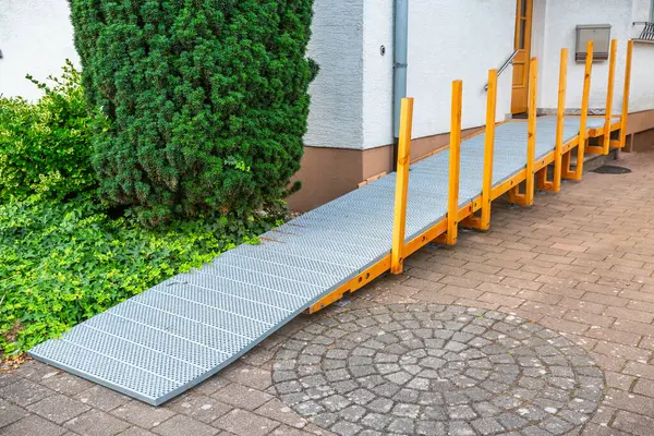 Wheelchair Ramp Fitted Front Family House Barrier Free Zone — Stock Photo, Image