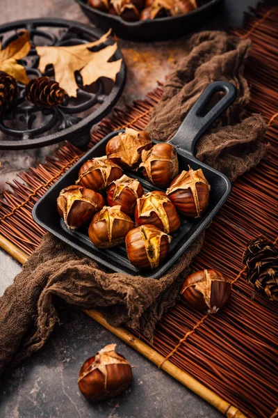 Roasted Chestnuts Iron Pan Old Kitchen Table — Stock Photo, Image