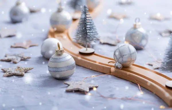Decorazione Tavola Festiva Con Ferrovia Legno Inverno Natale Tavolo Pranzo — Foto Stock