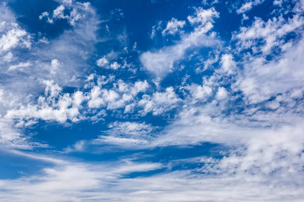 Hermosas Nubes Cielo —  Fotos de Stock