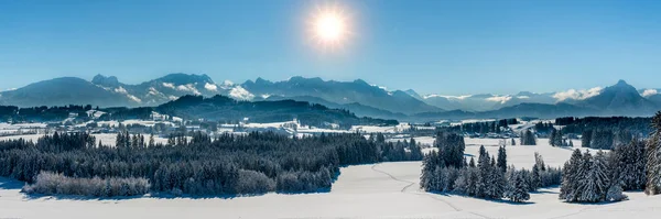 Paesaggio Invernale Panoramico Con Catena Montuosa Neve — Foto Stock