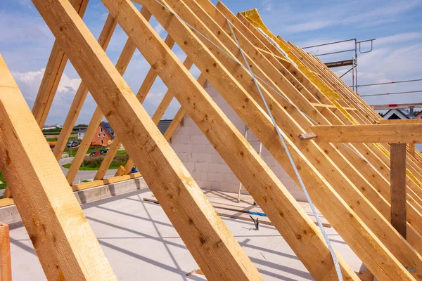 Roof Truss Construction Newly Built House — Stok fotoğraf