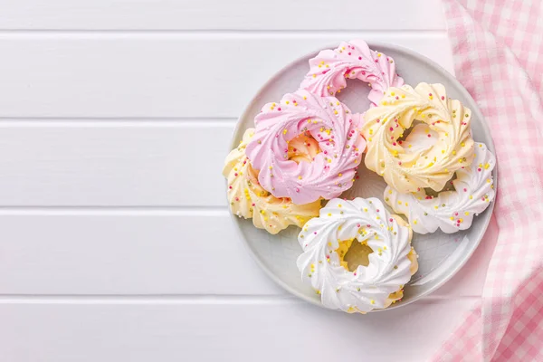 Different Colors Meringues Sprinkles Plate Top View — Stock Photo, Image
