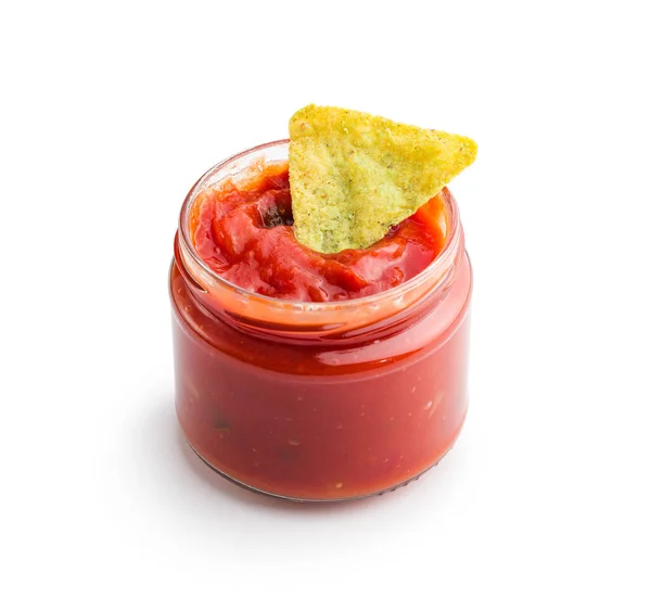 Piros Zöld Salsa Tortilla Chips Elszigetelt Fehér Háttér — Stock Fotó