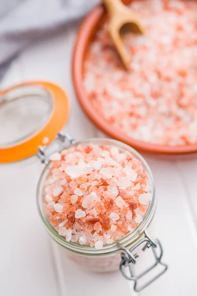 Pink Himalayan Salt Jar — Stock Photo, Image