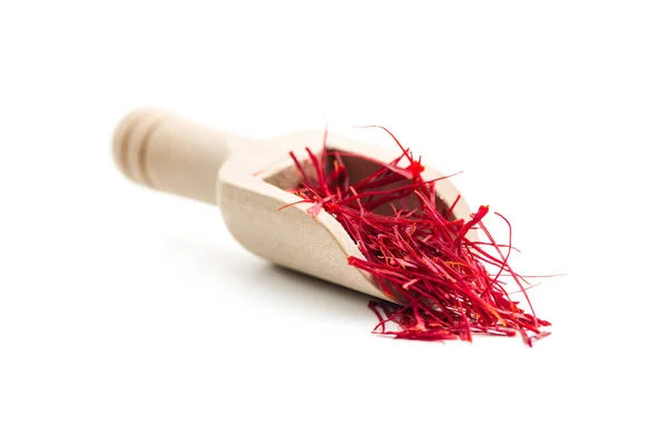Dried Saffron Spice Wooden Scoop Isolated White Background — Stock fotografie
