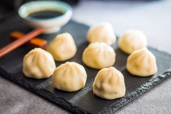 Xiaolongbao Traditional Steamed Dumplings Xiao Long Bao Buns Cutting Board — Foto Stock