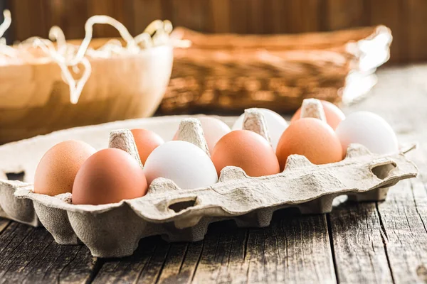 Whole Chicken Eggs Eggbox Wooden Table — Stock Photo, Image