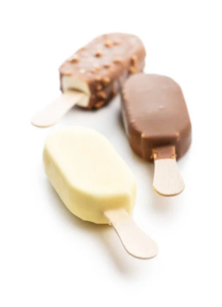 Popsicle Crème Glacée Recouverte Chocolat Isolé Sur Fond Blanc — Photo